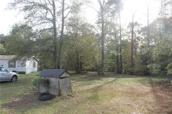 a view of a outdoor space
