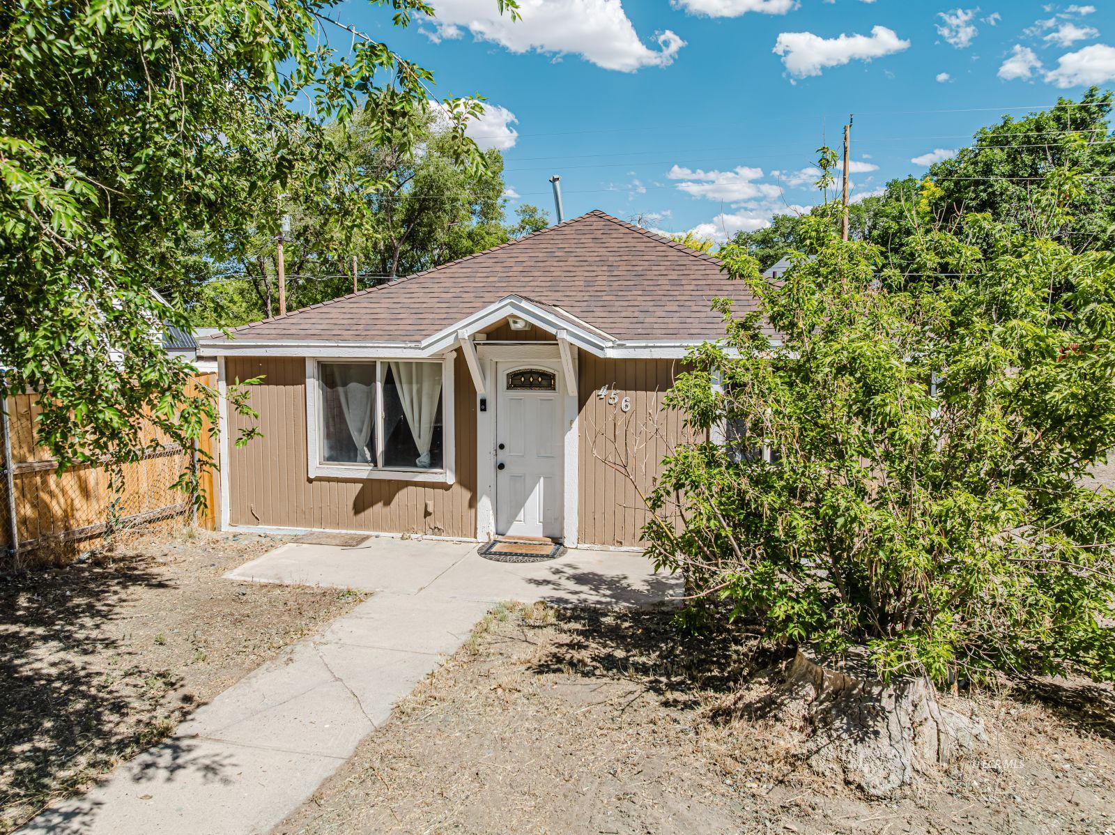 456 Walnut Street Elko, NV 89801 - Photo 1 of 43