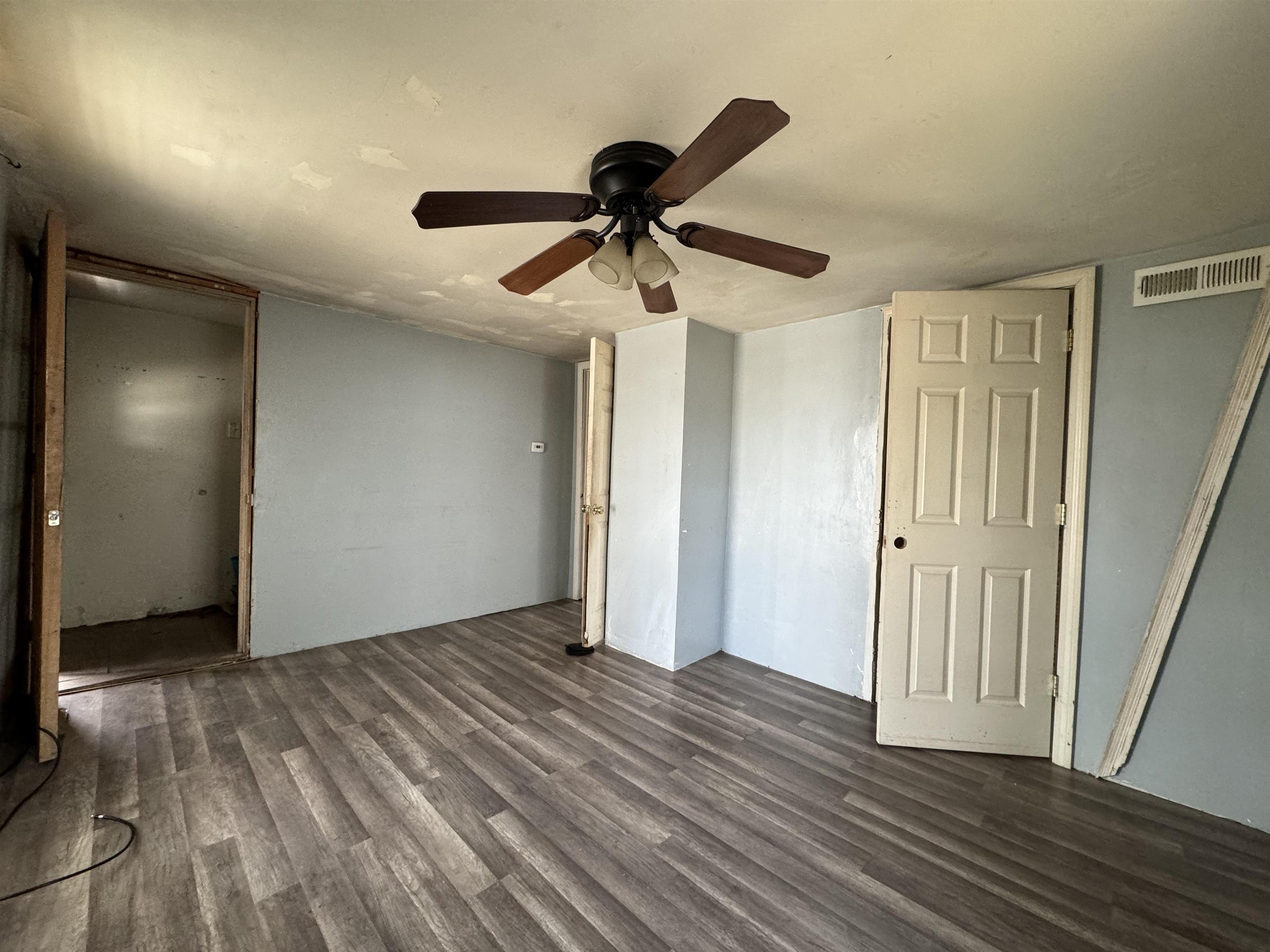 3 Division Place Bennington, VT 05201 - Photo 5 of 30