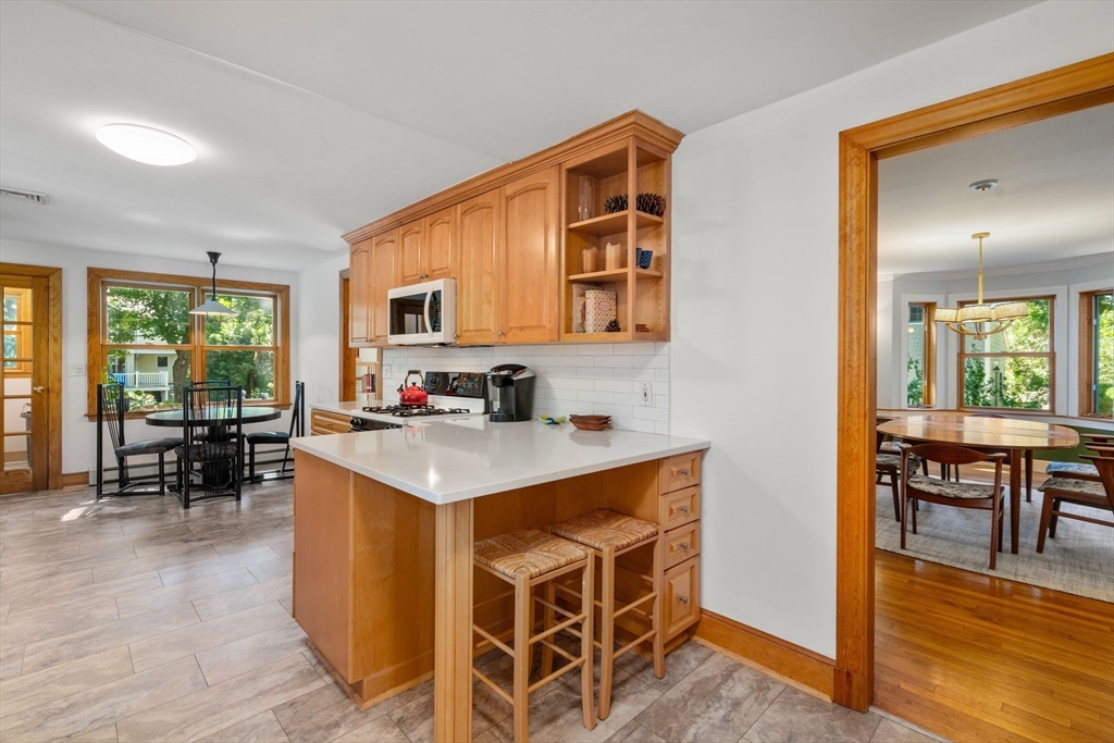 9 Sherrin Road Chestnut Hill, MA 02467 - Photo 7 of 26