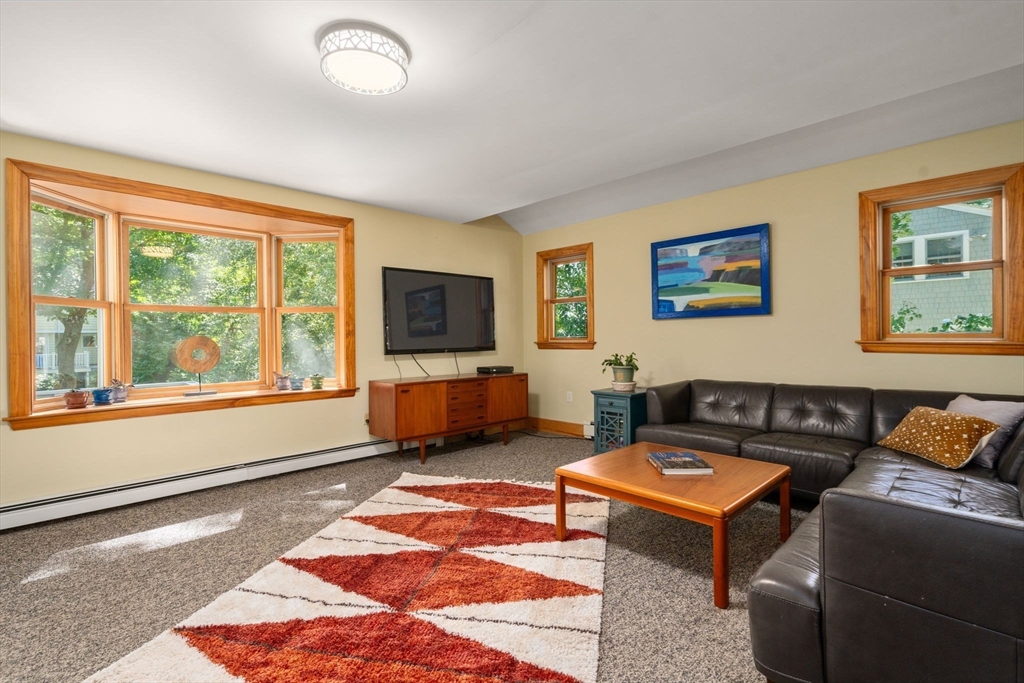 9 Sherrin Road Chestnut Hill, MA 02467 - Photo 9 of 26