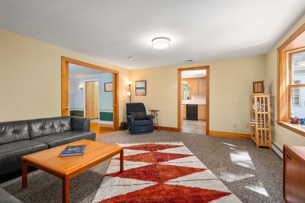 9 Sherrin Road Chestnut Hill, MA 02467 - Photo 10 of 26