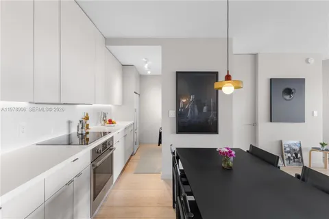 $689,000 | 3 Island Avenue, Unit 8L, Miami Beach, FL 33139