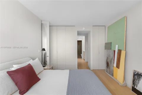 $689,000 | 3 Island Avenue, Unit 8L, Miami Beach, FL 33139