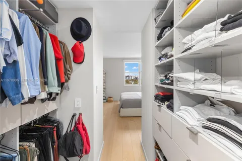 $689,000 | 3 Island Avenue, Unit 8L, Miami Beach, FL 33139