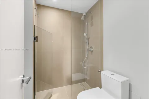 $689,000 | 3 Island Avenue, Unit 8L, Miami Beach, FL 33139