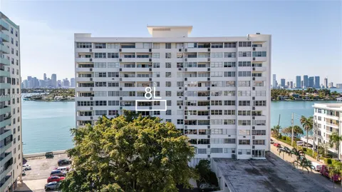 $689,000 | 3 Island Avenue, Unit 8L, Miami Beach, FL 33139