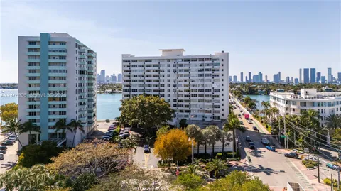 $689,000 | 3 Island Avenue, Unit 8L, Miami Beach, FL 33139