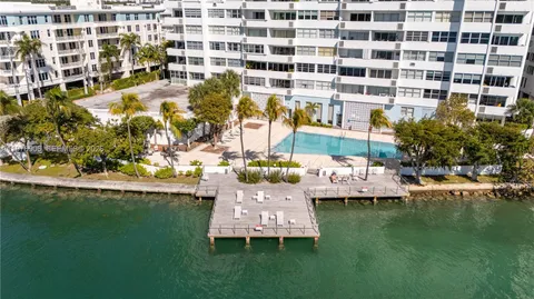$689,000 | 3 Island Avenue, Unit 8L, Miami Beach, FL 33139