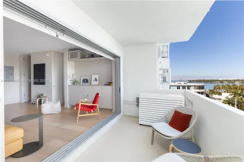 $689,000 | 3 Island Avenue, Unit 8L, Miami Beach, FL 33139