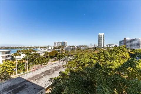 $689,000 | 3 Island Avenue, Unit 8L, Miami Beach, FL 33139