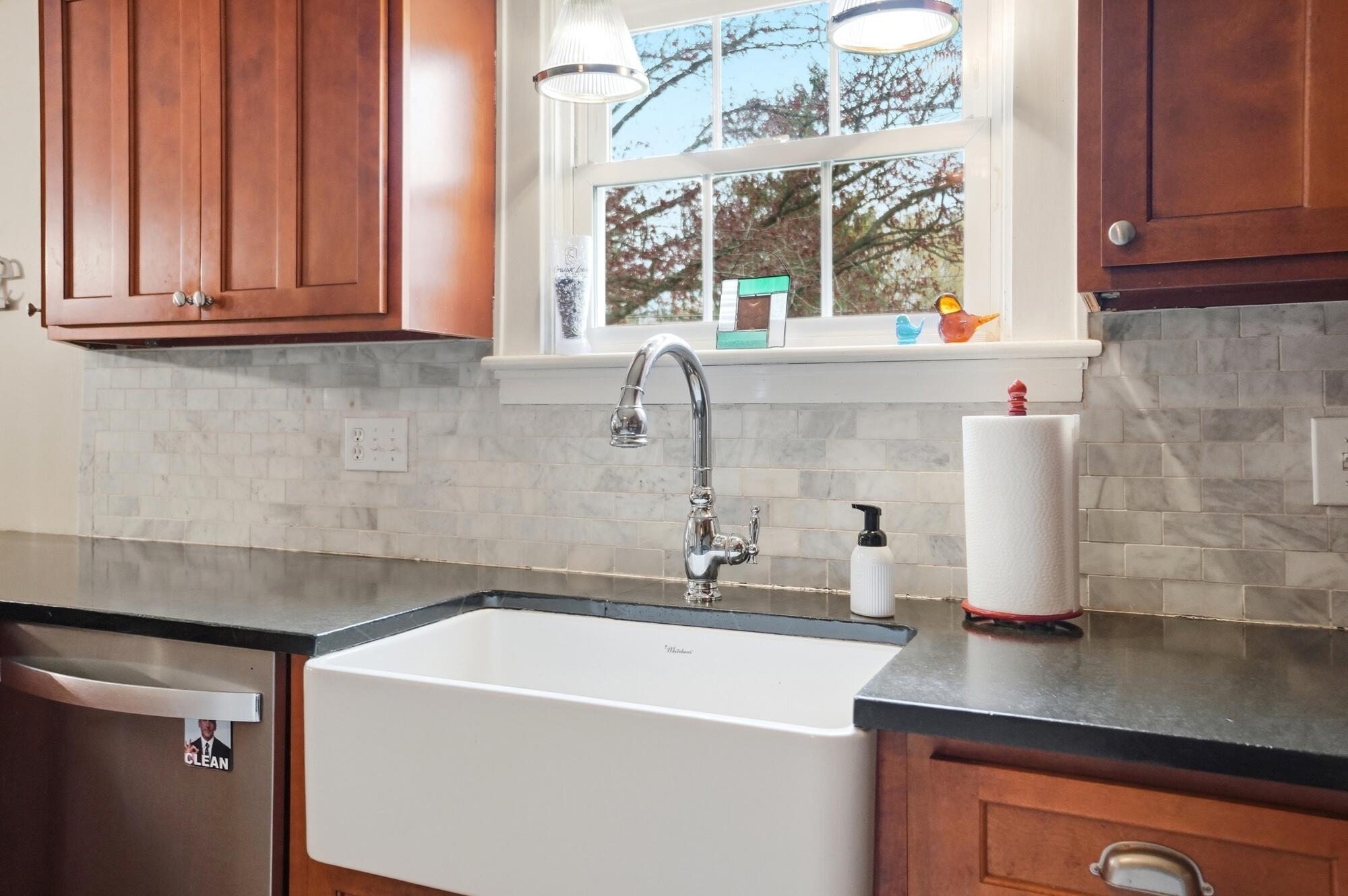 5011 Smothers Road Westerville, OH 43081 - Photo 23 of 81 Beautiful Kitchen!