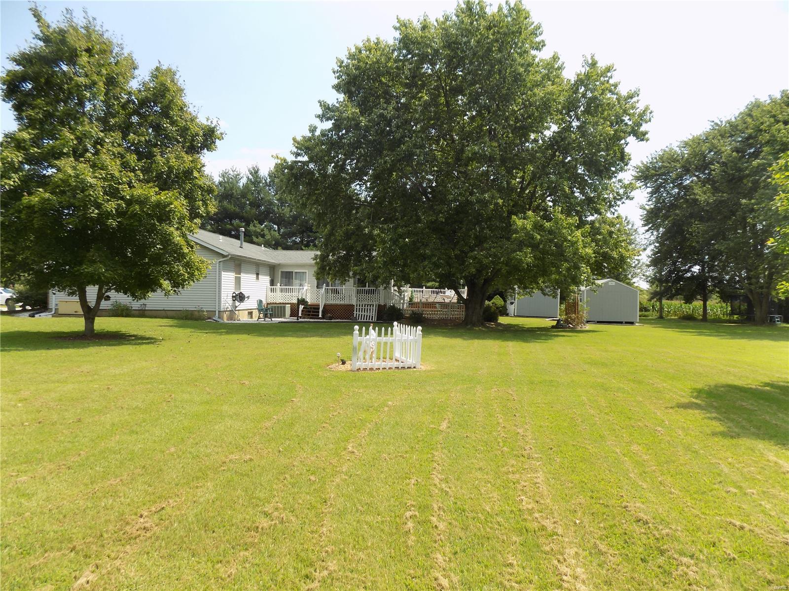 3403 Sand Road Edwardsville, IL 62025 - Photo 9 of 44