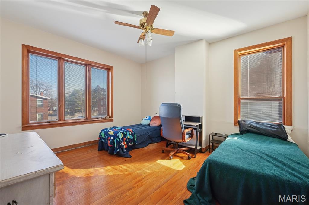 612 Bates Street St. Louis, MO 63111 - Photo 8 of 22