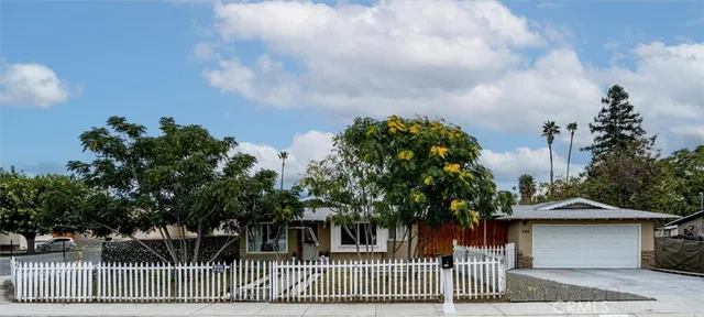 $434,900 | 498 Monte Vista Way, Hemet, CA 92544