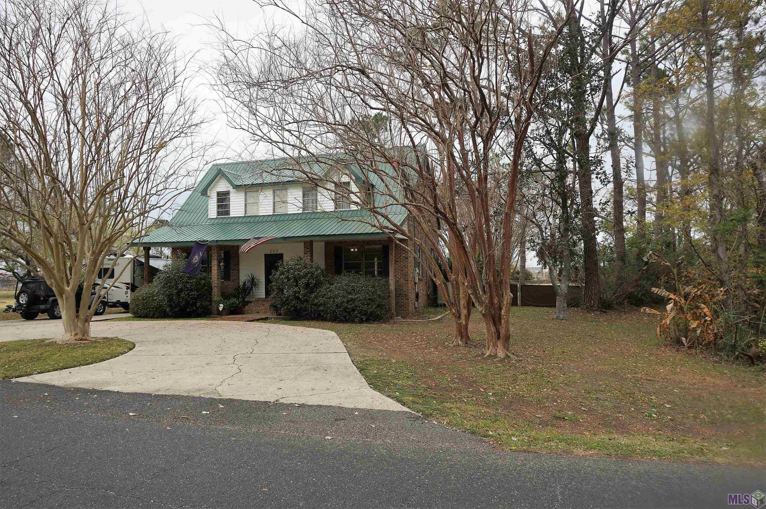 203 Texas Street Raceland, LA 70394 - Photo 3 of 27