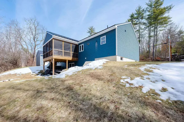 $524,900 | 69 Hansonville Road, Barrington, NH 03825