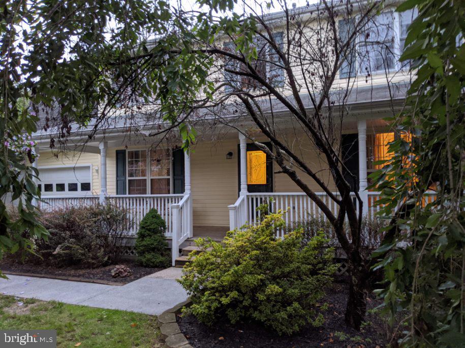 304 Goldenrod Road Winchester, VA 22602 - Photo 2 of 26 Gallery Image 2
