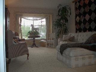 1899 Gabriel Court Santa Rosa, CA 95403 - Photo 4 of 6 Gallery Image 4