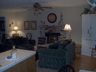 1899 Gabriel Court Santa Rosa, CA 95403 - Photo 5 of 6 Gallery Image 5