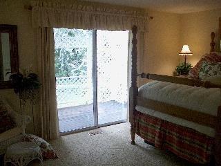 1899 Gabriel Court Santa Rosa, CA 95403 - Photo 6 of 6 Gallery Image 6