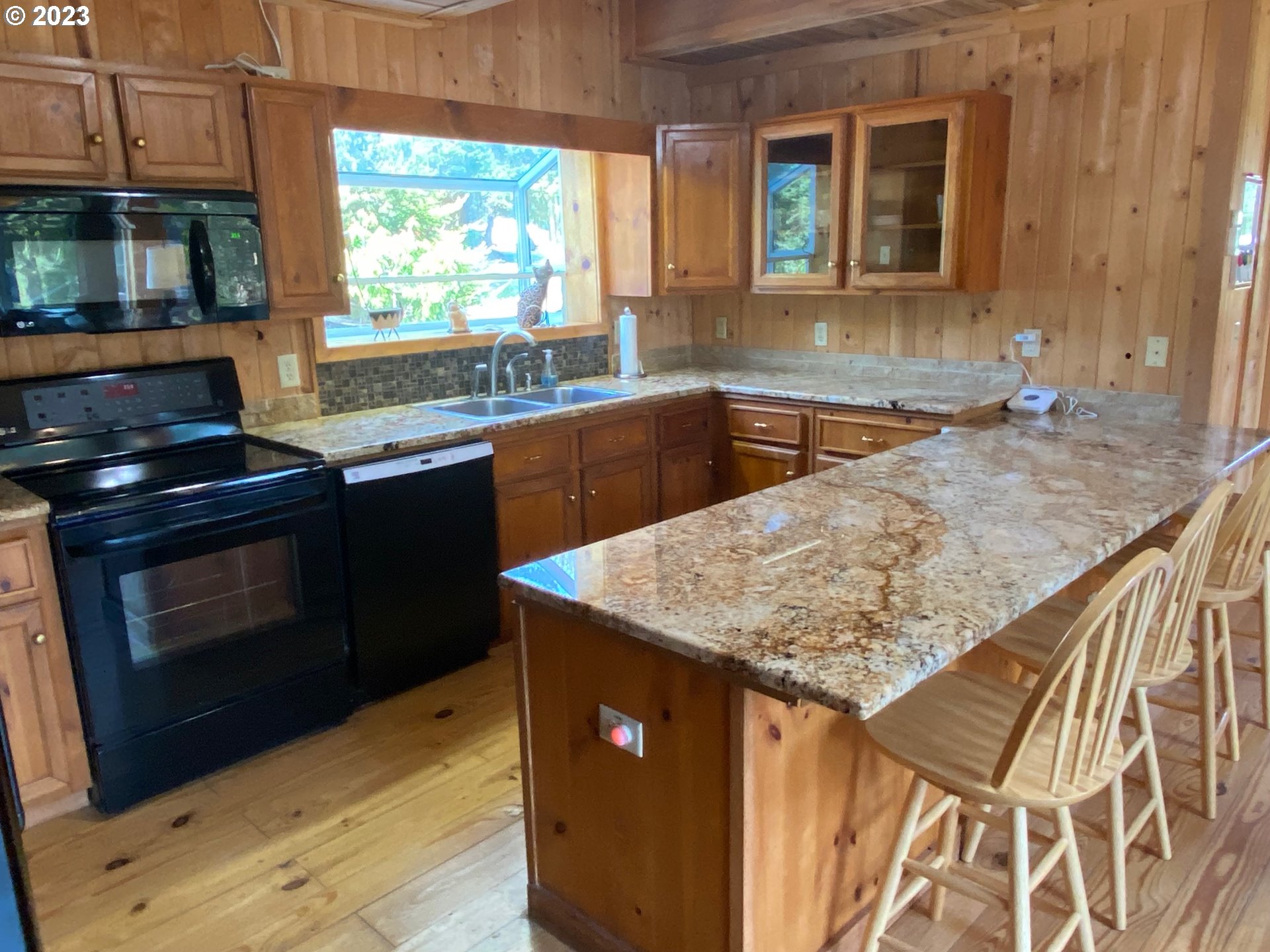 53461 Safe Road Bandon, OR 97411 - Photo 17 of 42 Gallery Image 17