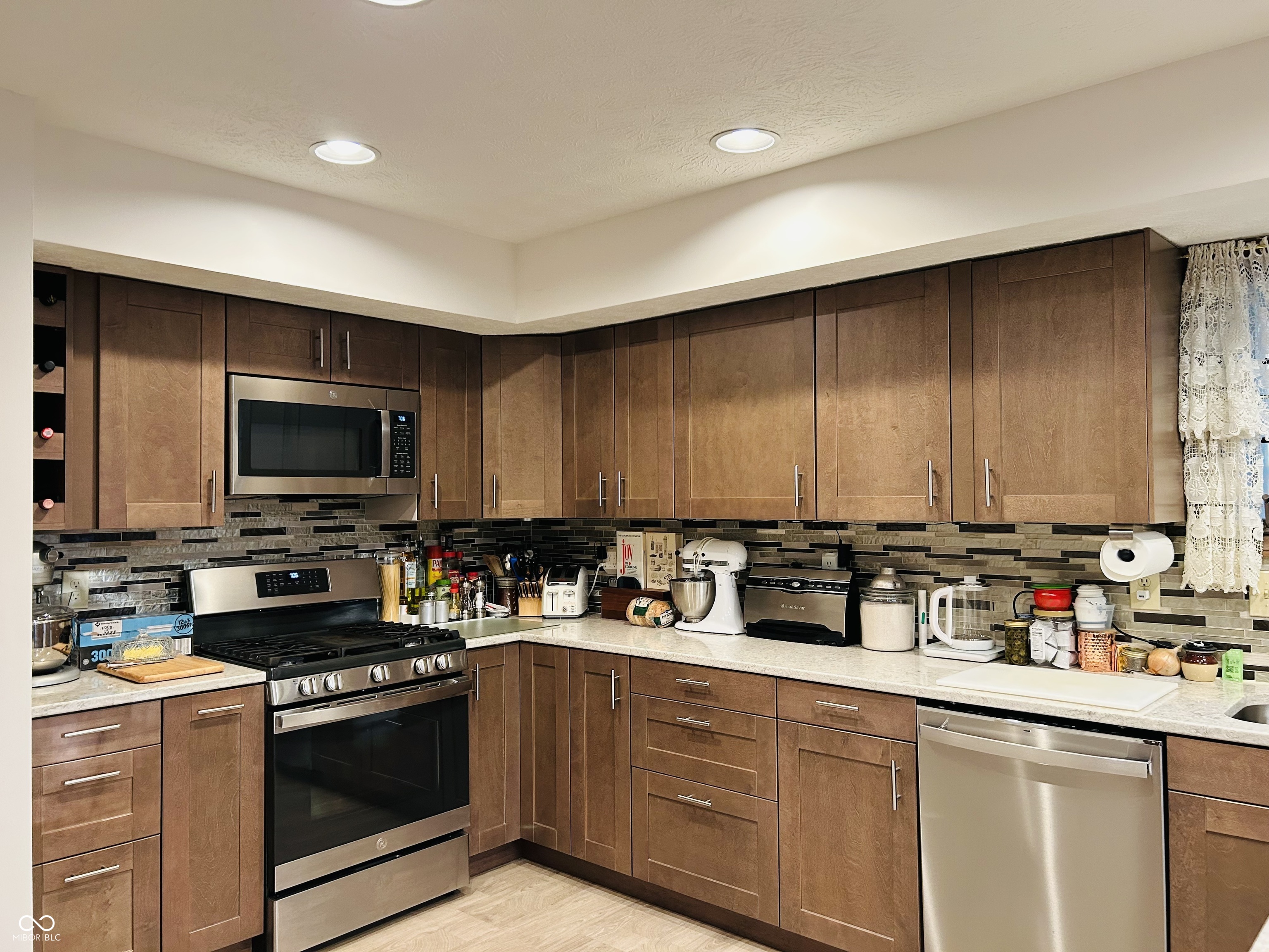 8413 Catamaran Drive Indianapolis, IN 46236 - Photo 19 of 62