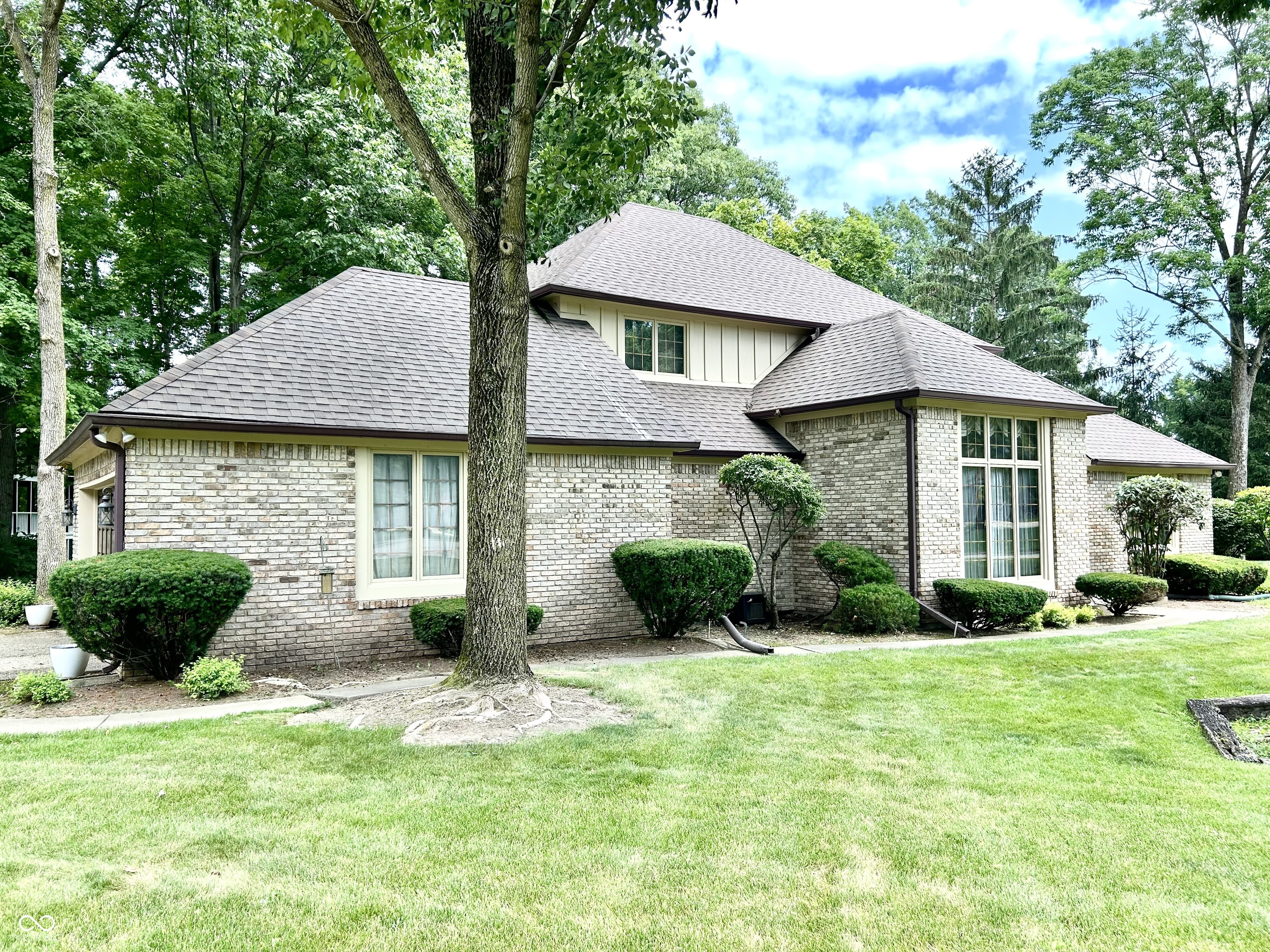 8413 Catamaran Drive Indianapolis, IN 46236 - Photo 5 of 62