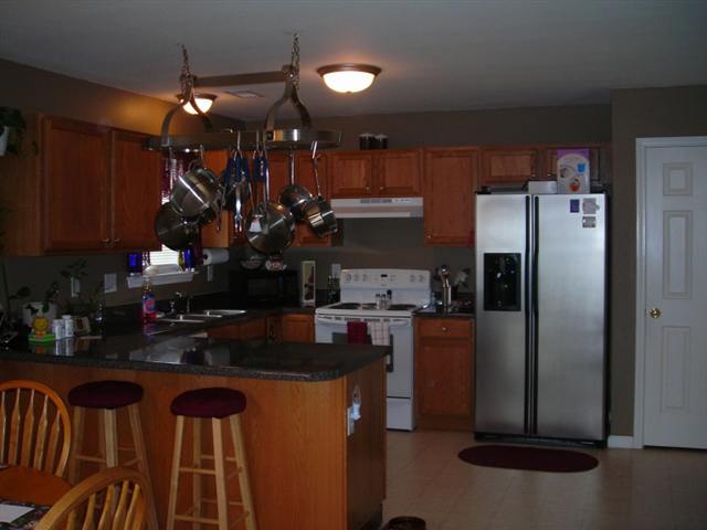 102 Sprouse Lane Fountain Inn, SC 29644 - Photo 4 of 5 Gallery Image 4