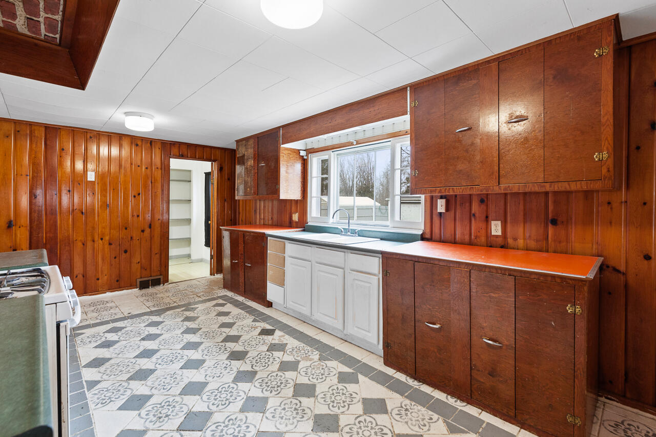 3804 Seymour Road Jackson, MI 49201 - Photo 10 of 44 3804 Seymour Rd - 1002