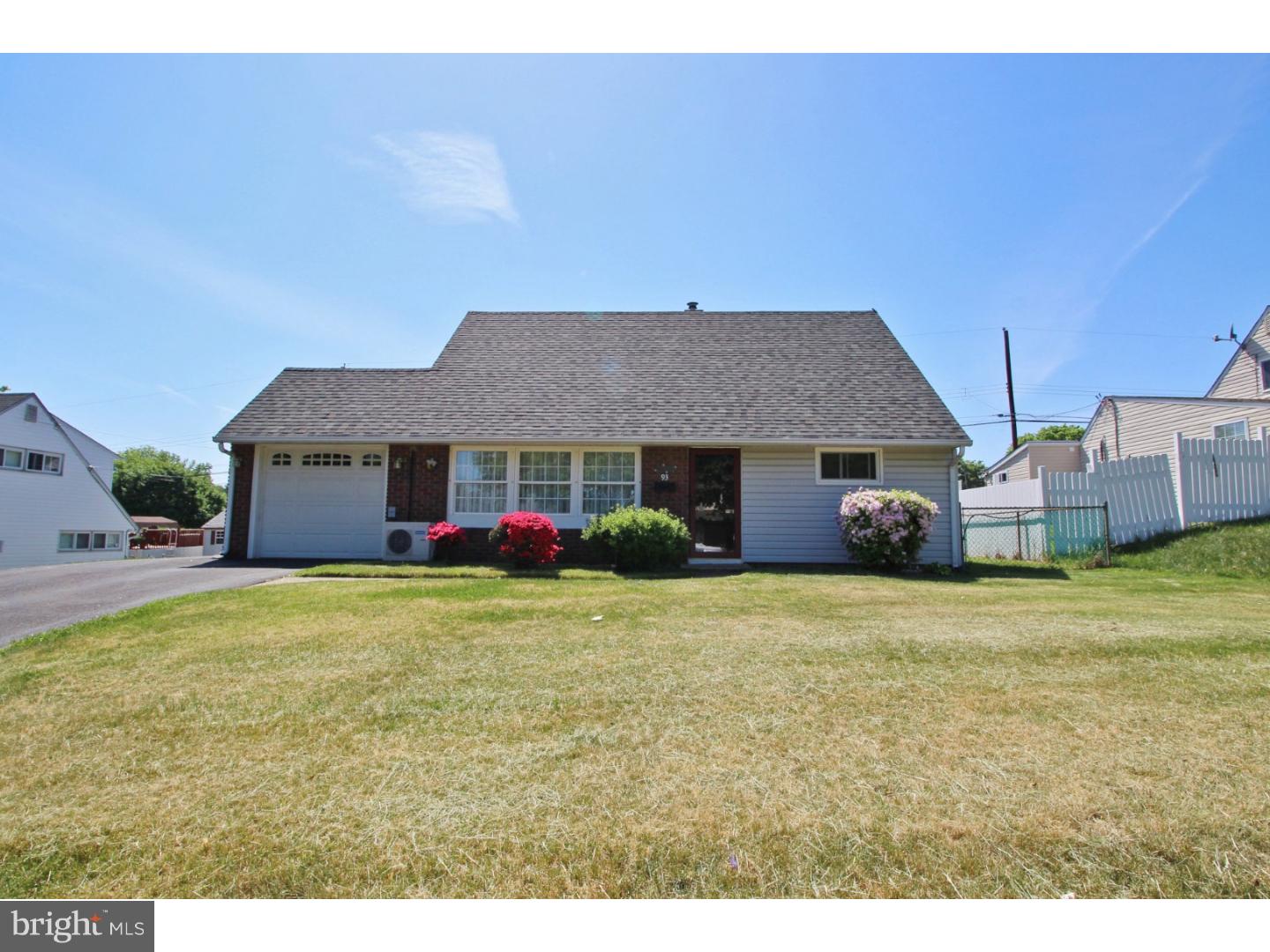 93 Cobalt Cross Road Levittown, PA 19057 - Photo 1 of 16 Gallery Image 1