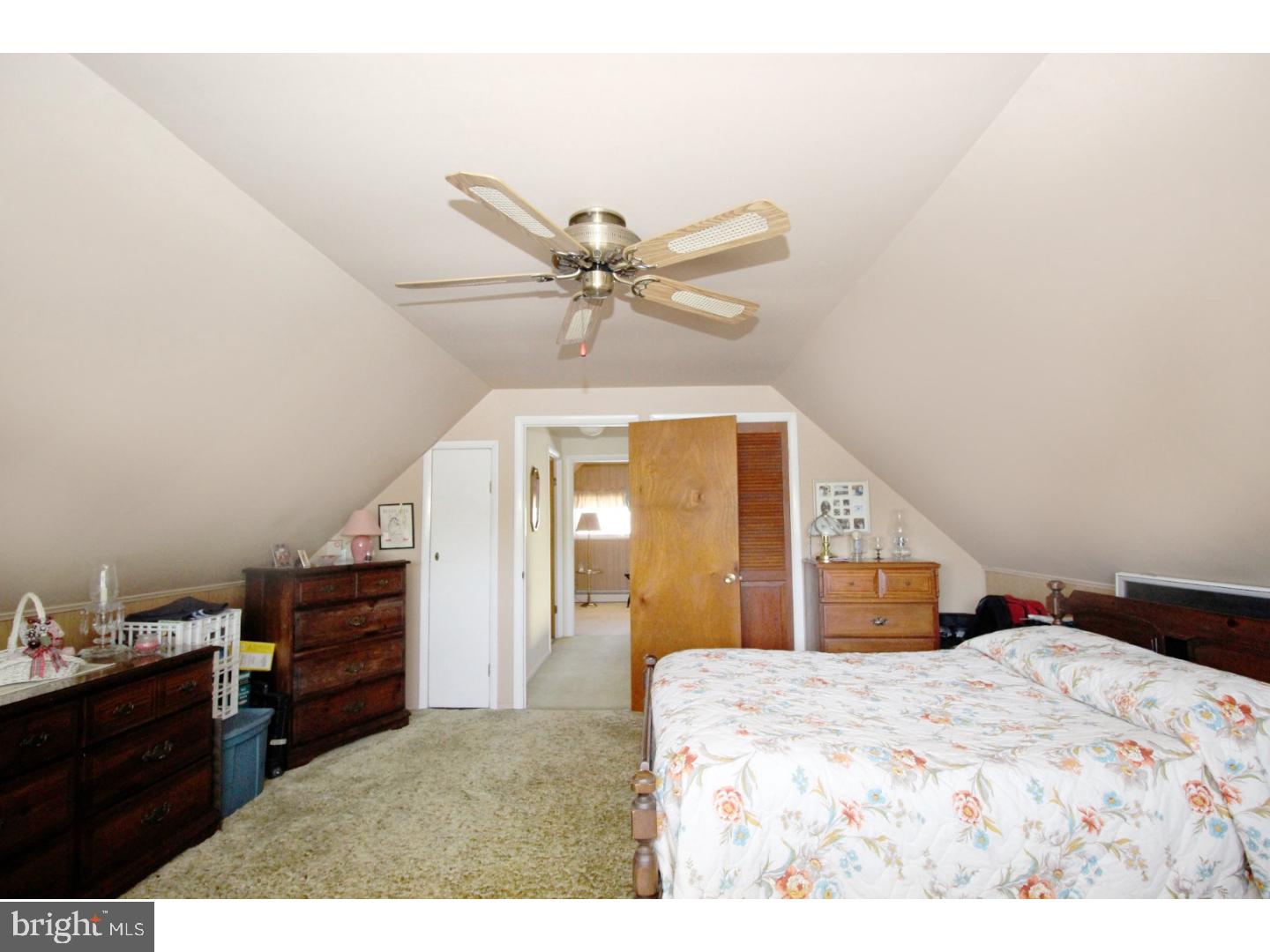 93 Cobalt Cross Road Levittown, PA 19057 - Photo 14 of 16 Gallery Image 14
