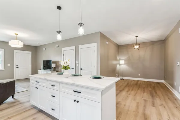 $329,900 | 8 Barrington Court, Monaca, PA 15061