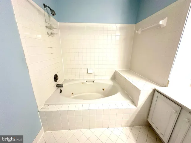 $2,700 | 164 Kendrick Place, Unit 16436, Gaithersburg, MD 20878