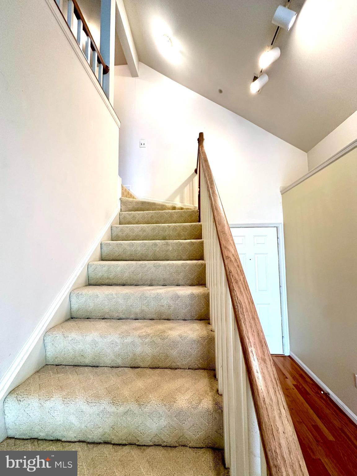 164 Kendrick Place, Unit 16436 Gaithersburg, MD 20878 - Photo 37 of 58