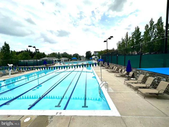 $2,700 | 164 Kendrick Place, Unit 16436, Gaithersburg, MD 20878