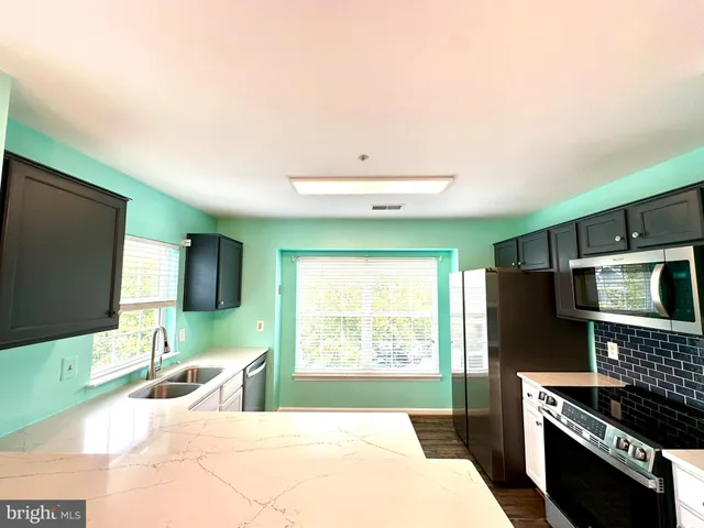 $2,700 | 164 Kendrick Place, Unit 16436, Gaithersburg, MD 20878