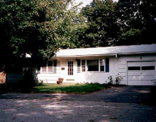 26 Jade Road Coventry, RI 02816 - Photo 1 of 1 Exterior Front.