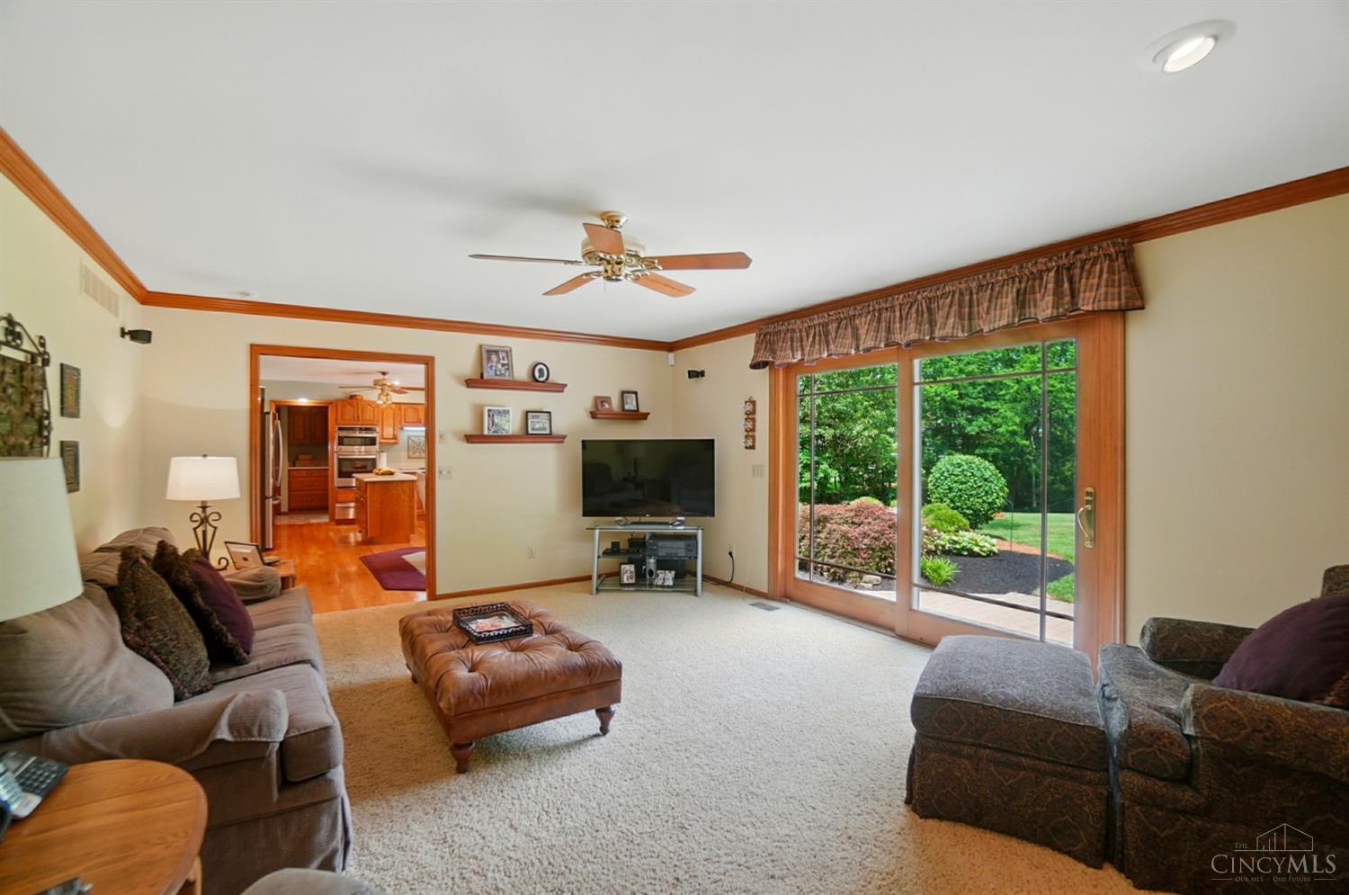 8610 Wuest Road Cincinnati, OH 45251 - Photo 11 of 61 Gallery Image 11