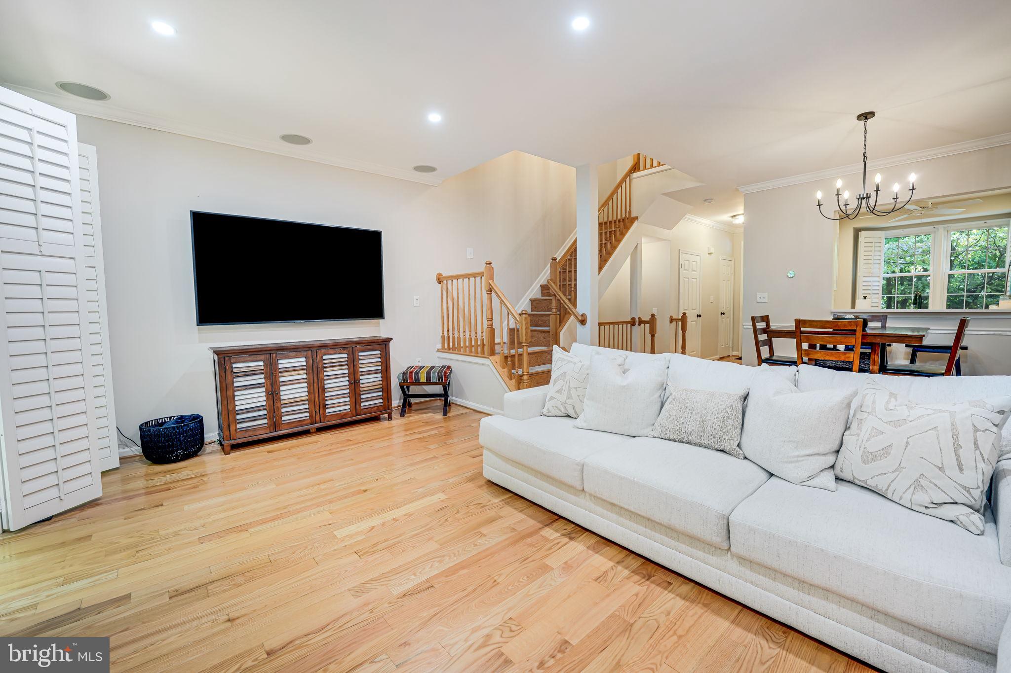 11270 Fairwind Way Reston, VA 20190 - Photo 16 of 42