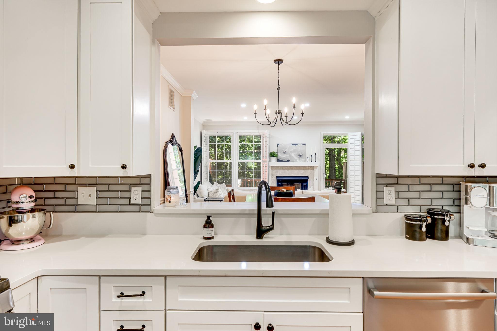 11270 Fairwind Way Reston, VA 20190 - Photo 6 of 42