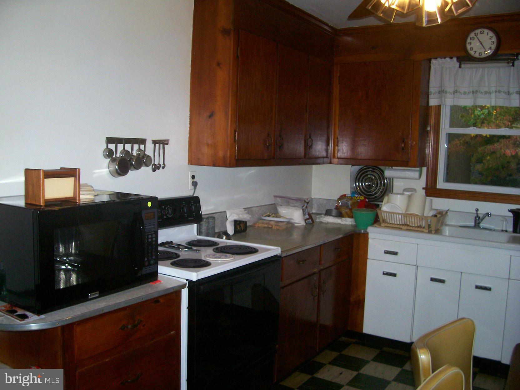 330 Gambrills Road Gambrills, MD 21054 - Photo 3 of 18 Kitchen