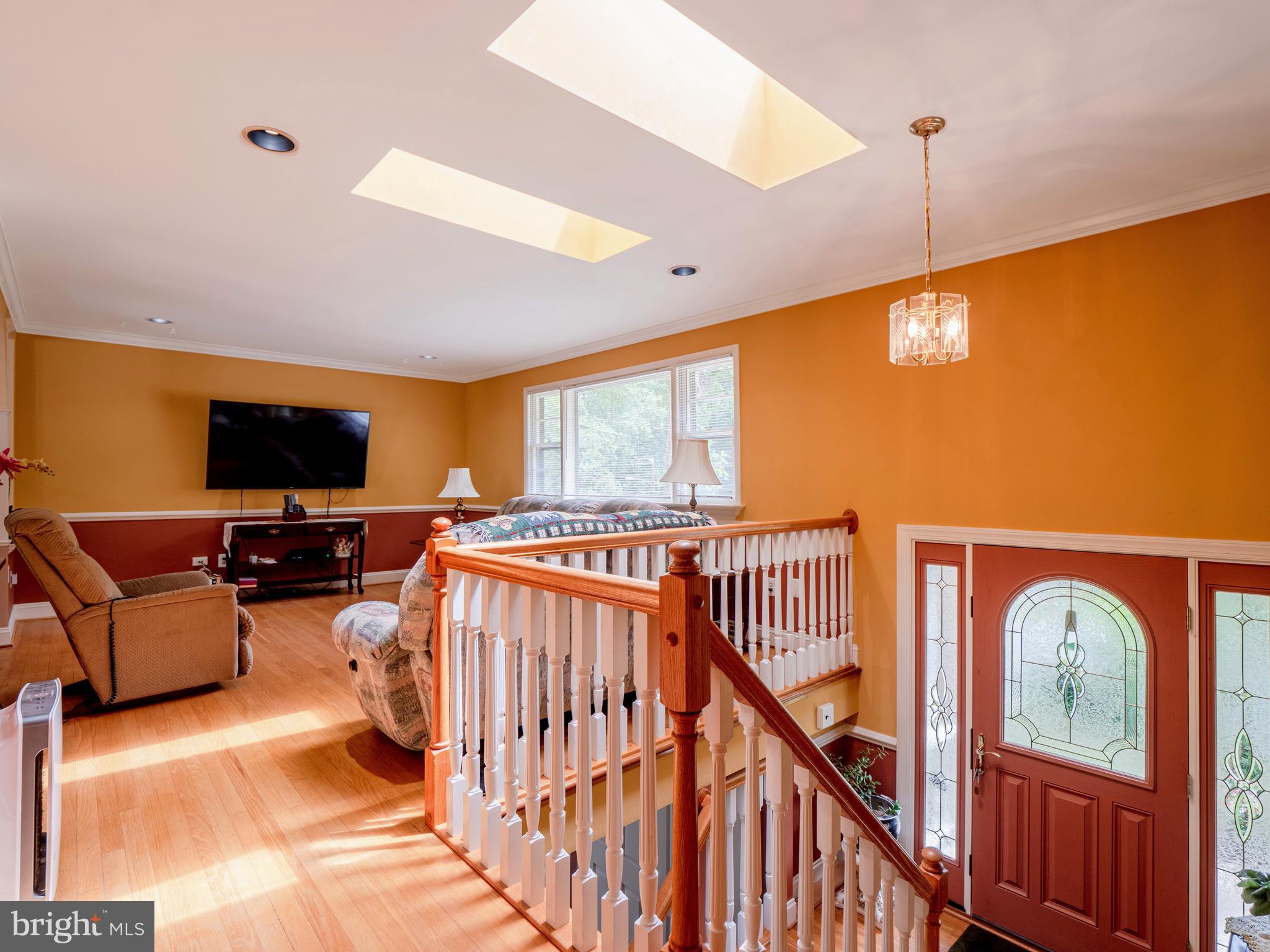 12803 Clarion Road Fort Washington, MD 20744 - Photo 4 of 31 Gallery Image 4