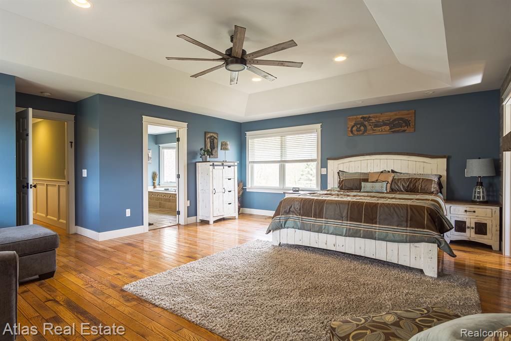 2716 Lake George Road Leonard, MI 48367 - Photo 60 of 98