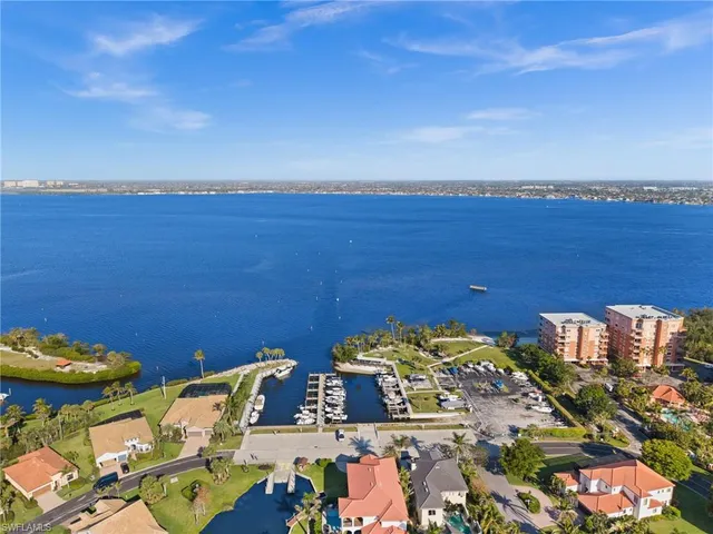 $510,000 | 14819 Laguna Drive, Unit 203, Fort Myers, FL 33908