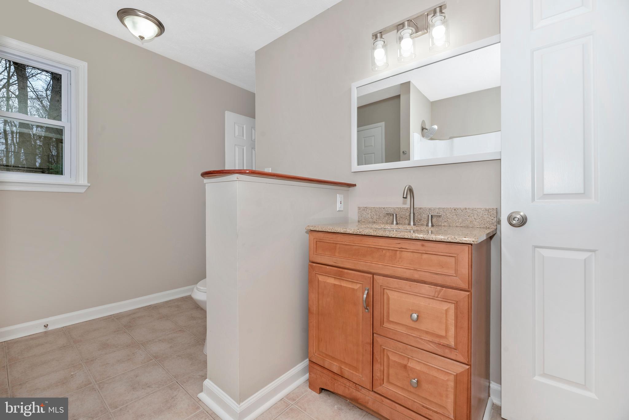 3605 Kemptown Church Road Monrovia, MD 21770 - Photo 32 of 120 Hall bathroom main floor