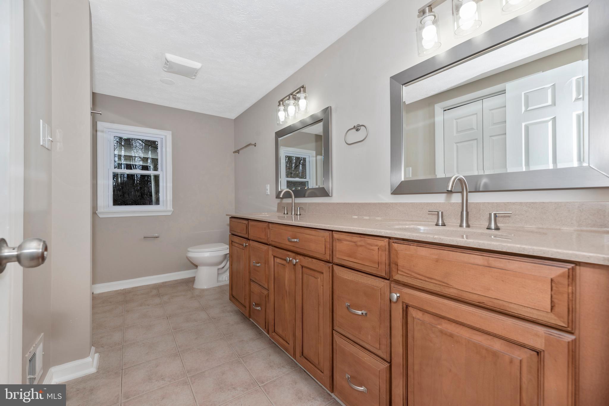 3605 Kemptown Church Road Monrovia, MD 21770 - Photo 36 of 120 Hall bathroom 2nd floor