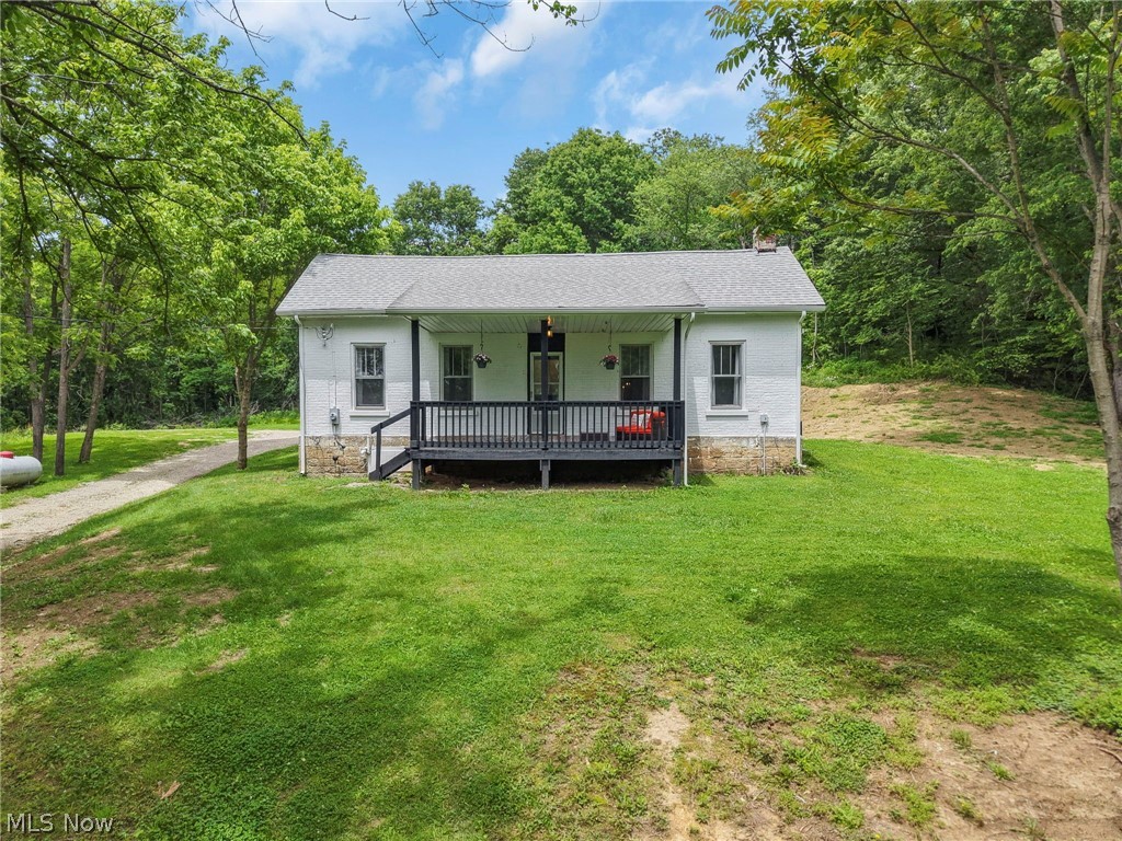 3815 Dillon Falls Road Zanesville, OH 43701 - Photo 2 of 48