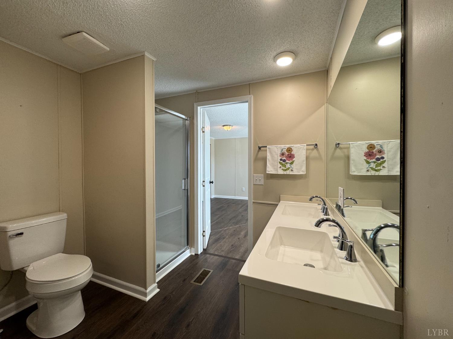 5532 Watt Abbitt Road Appomattox, VA 24522 - Photo 15 of 26