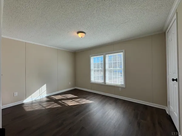 $329,900 | 5532 Watt Abbitt Road, Appomattox, VA 24522